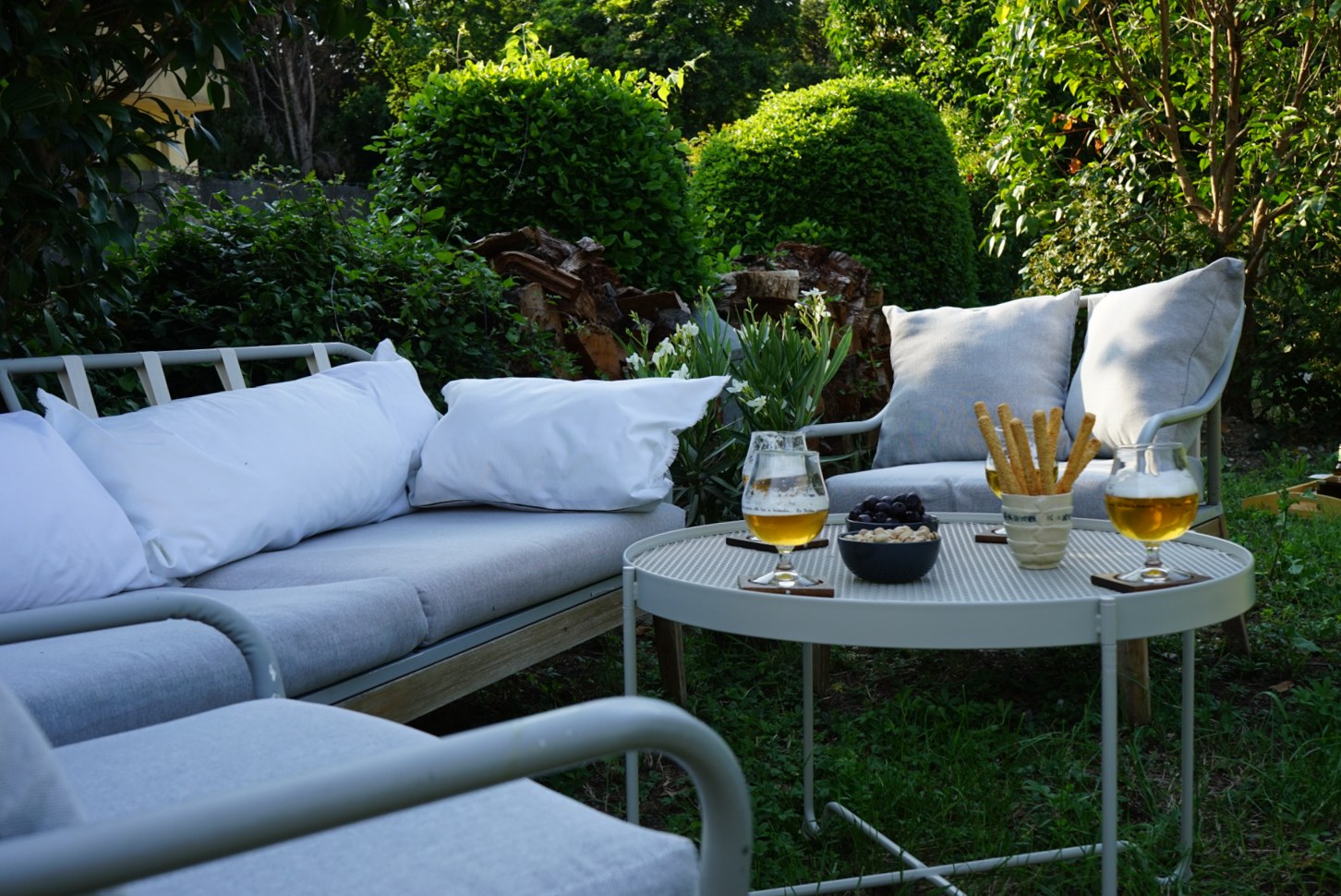 Garden furniture near the petanque court